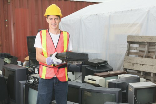 Step-by-step home clearance process in action
